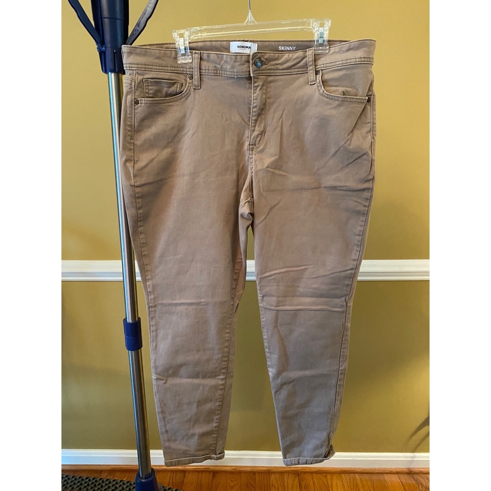 Sonoma Khaki Pants